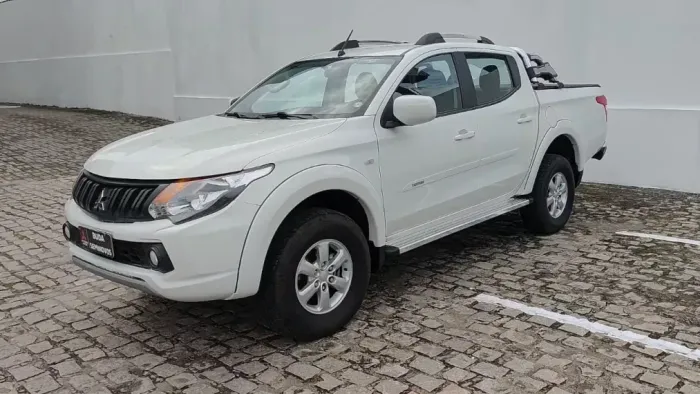Mitsubishi L200 GL 2.5 4X4 CD Diesel 2024