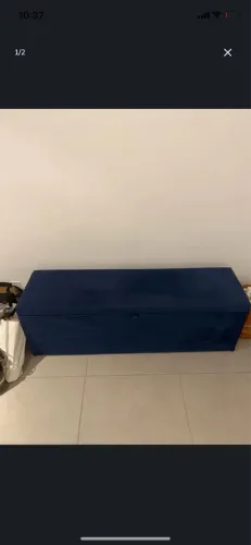 Banco/Baú em suede azul marinho