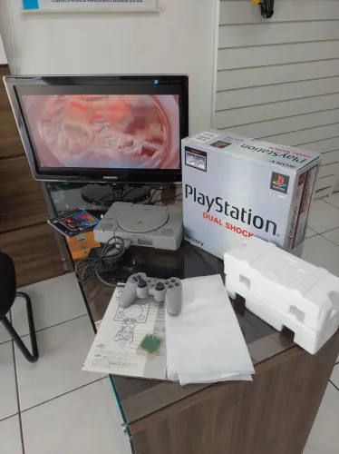 PlayStation 1 dualshot CIB