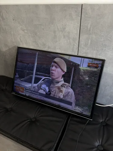 TV TOSHIBA 32p (COM GARANTIA)