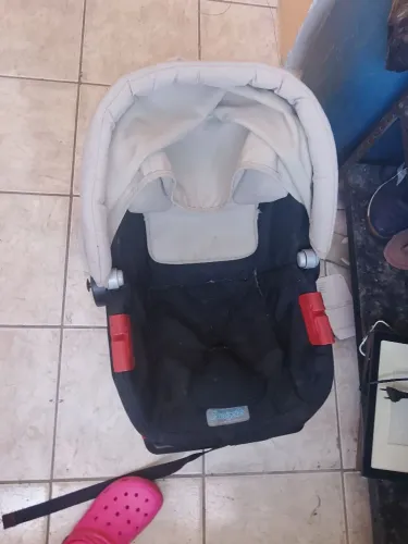 Bebê conforto Burigotto touring