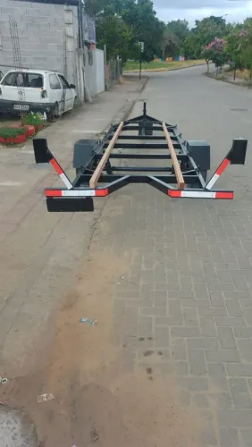 Carreta para barco.