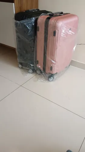 Vendo 2 malas novas nunca usada