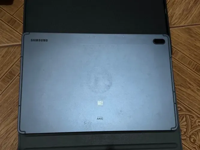 Tablet S7 FE 12.4?