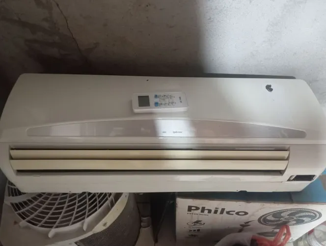 Ar split 1200 btus