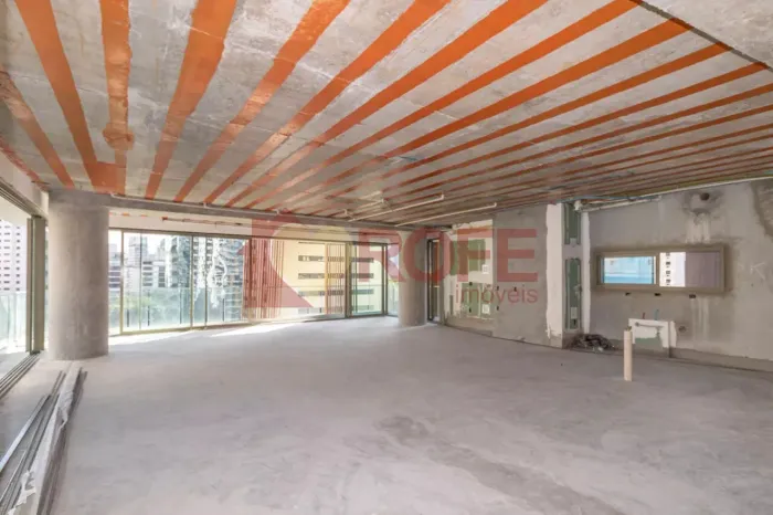Apartamento à venda no Figueira Leopoldo - Itaim Bibi