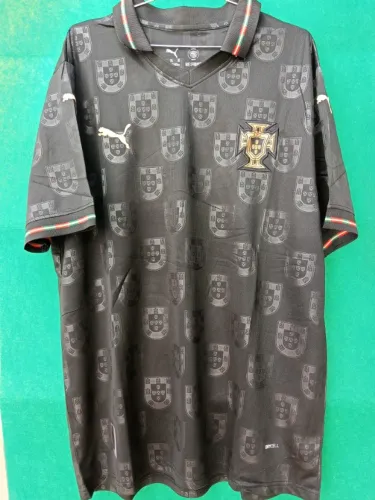 Camisa de Portugal edição especial "Pantera Negra" - 2XL