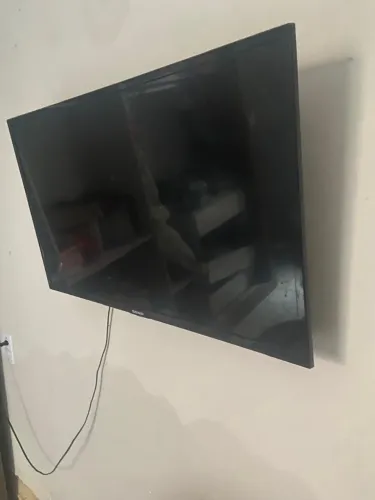Televisão 38 polegadas