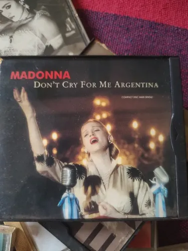 Madonna ' Coleção com 17 CD's Raros - Preço Acessível - Aceito Contraproposta!
