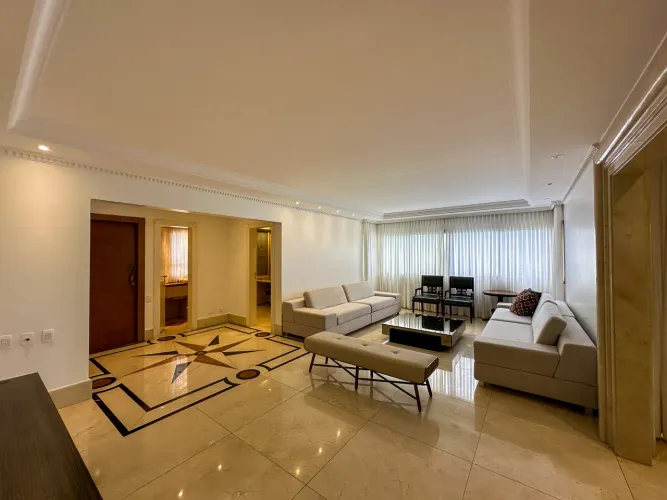 Apartamento com 04 suítes para locação no Setor Oeste