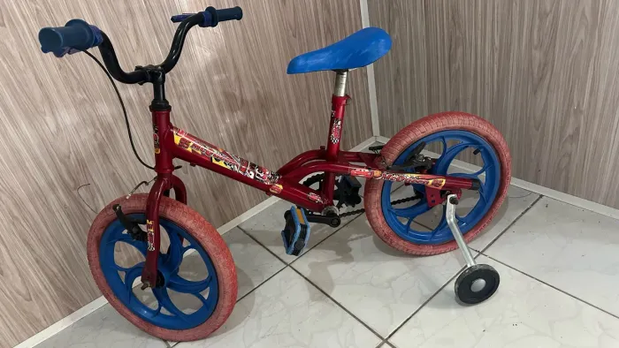 BICICLETA McQUEEN - ARO 16 