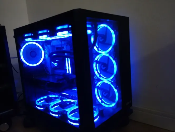 PC MONSTRO