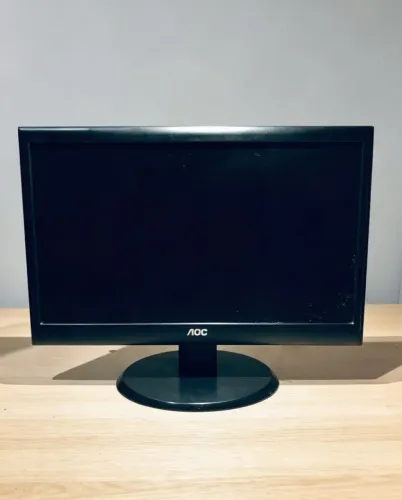 Monitor AOC LED 18.5" / 19" Polegadas 60Hz - Ideal para Estudo, Trabalho, PC de escritório