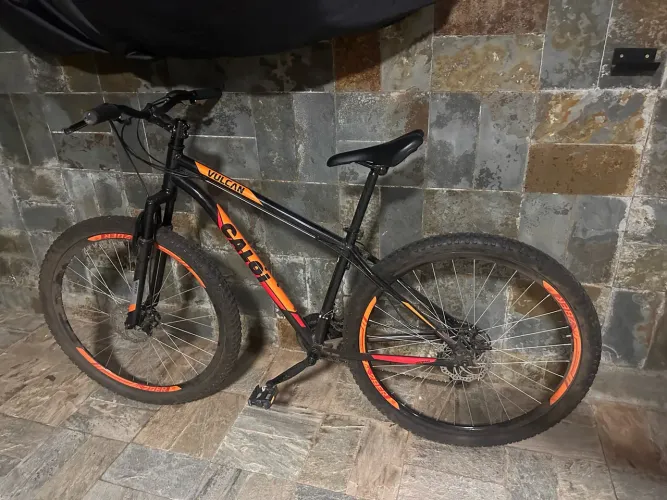 Bicicleta Caloi aro 29 Vulkan