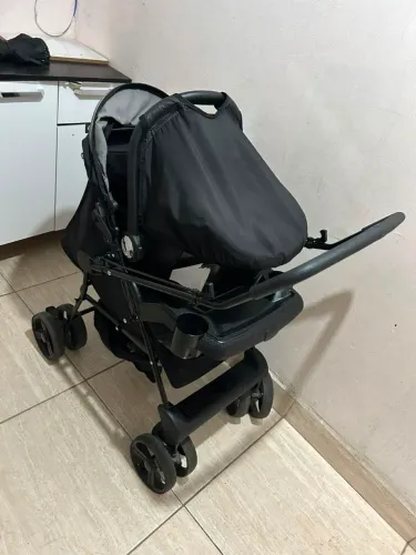 Bebe conforto e carinho de passeio 