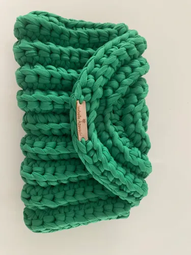 Bolsa verde artesanal