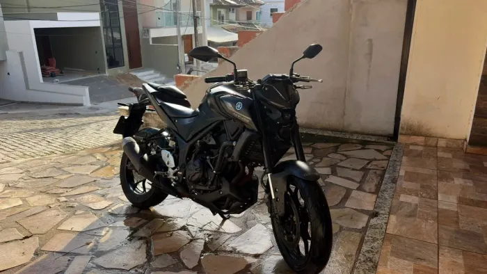 Yamaha MT-03 ABS 2023 - 321cc, Esportiva e Conectada
