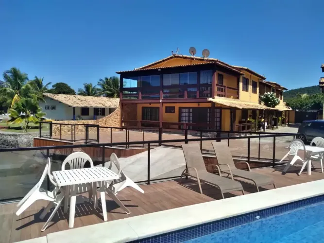 Cabo Frio/Ogiva-Melhor ponto, condomínio fechado c/infra,mobiliado, excelente 3qtos.Rgi