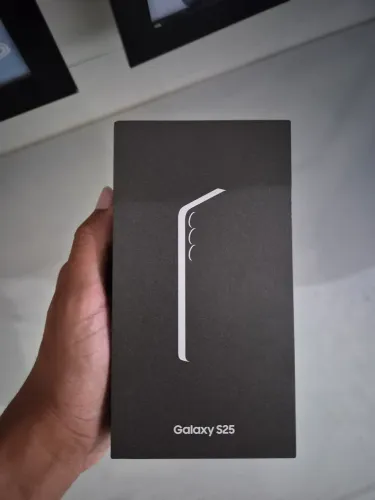 Samsung Galaxy S25 256GB / 12GB RAM - Verde (Novo / Lacrado na Caixa)