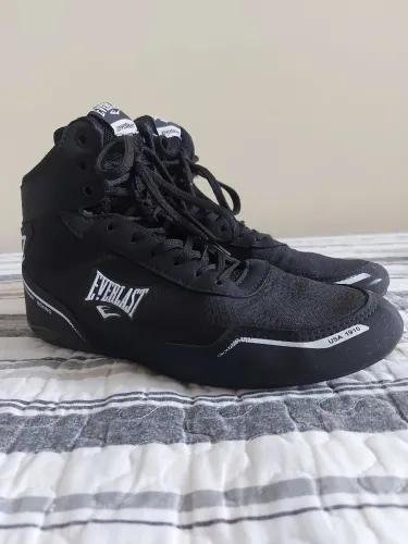 Sapatilha de Boxe Everlast - 40 BR