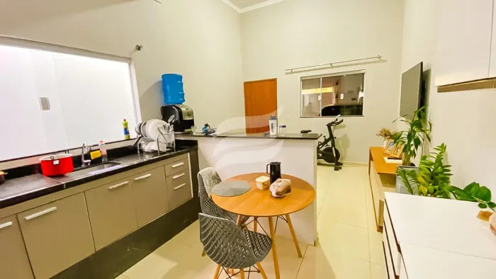 Casa com 2 quartos, sendo uma suíte, no Bairro Umuarama, Araçatuba/SP