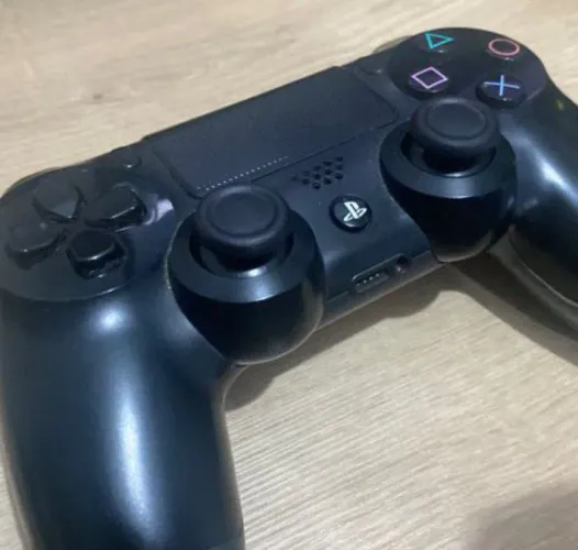 Controle para Playstation 4 original usado