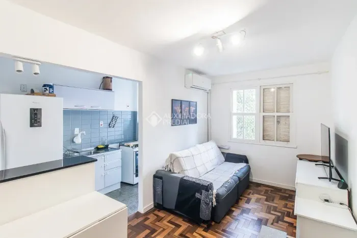 Imóvel para venda possui 53 metros quadrados com 2 quartos em Jardim Botânico - Porto Aleg