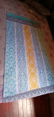 Vendo toalha de banho novinha 