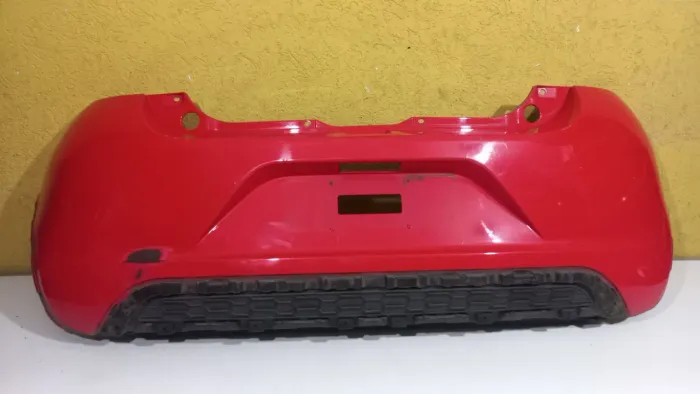 Parachoque traseiro Fiat Mobi Way 2016 2017 2018 2019 2020 original 