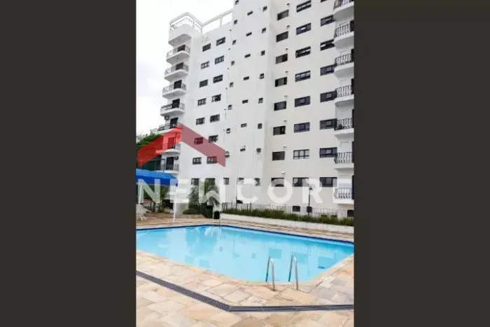 Apartamento em Avenida Martin Luther King - Cidade São Francisco - São Paulo/SP
