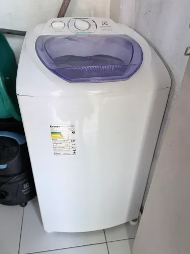 Máquina de Lavar 8kg
