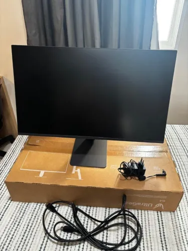 Monitor Gamer LG UltraGear 27" 144Hz IPS