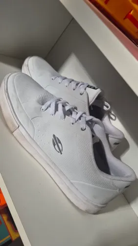 Tenis branco mormai 43