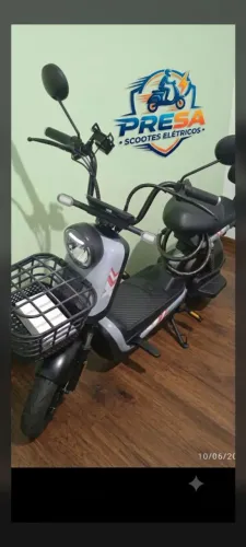 Scooter Elétricas J10