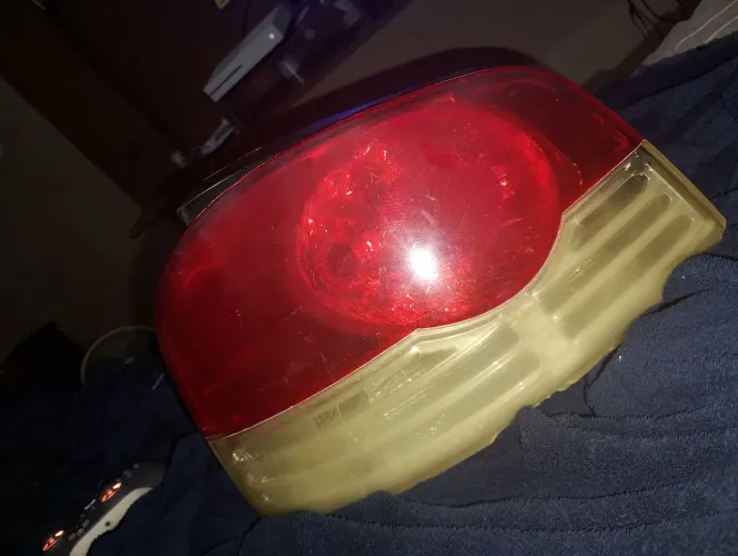 Lanterna traseira Fiat Palio fire 2004 a 2011