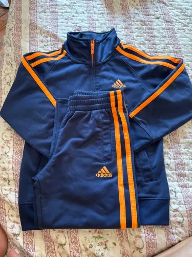 Agasalho infantil adidas