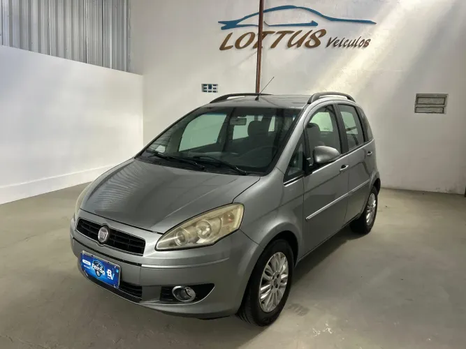 Fiat Idea Attractive 1.4 Fire Flex 8V 5P 2012