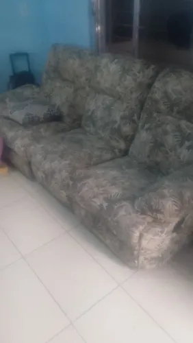 Sofá reclinável