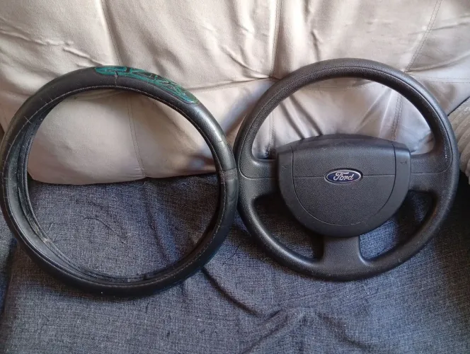 Volante original do Fiesta Sedan 