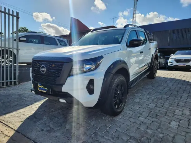 Nissan Frontier Attac.cd 4X4 2.3 Bi-TB Die. AUT 2025
