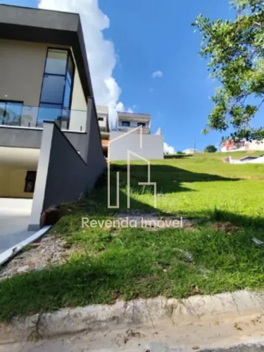 Terreno à venda em Barueri-SP, Jardim Itaquiti: 384,00m² de área! Aproveite essa oportunid