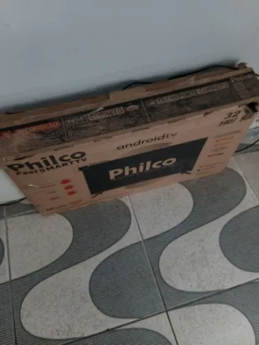 Tv nova 32 polegadas pega Internet em perfeito estado