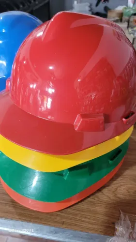 Capacete EPis novo.