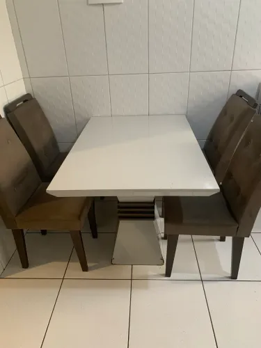 Mesa 4 lugares