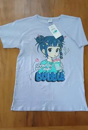 T-shirt ou blusa Takko Pageone feminina jovem importada