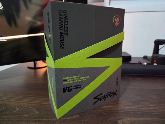 Mouse Gamer Scyrox V6 ultraleve 40g sem fio