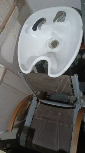 1 lavatório de cabeleireiro