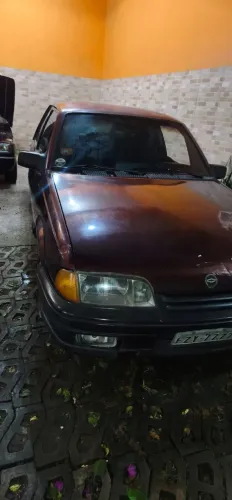 Chevrolet Monza GLS/ Hi-tech 2.0 EFI 2P E 4P 1994