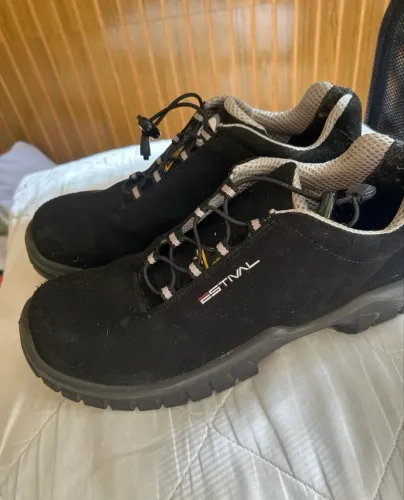 Bota de segurança estival preto 41 ? usado