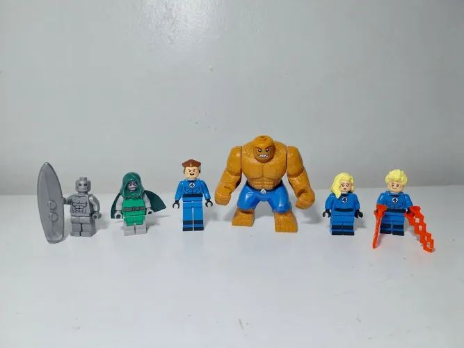 Lego Minifigures Quarteto Fantastico